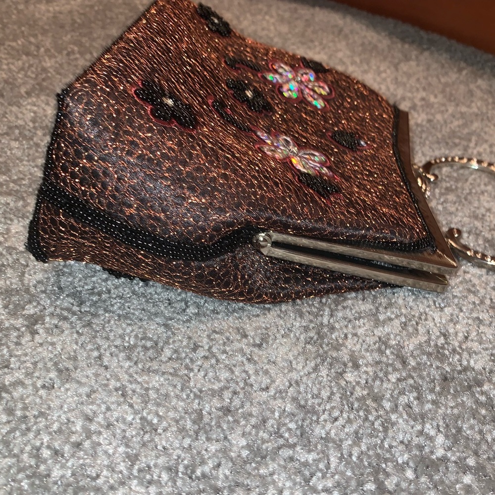 Purse - Picture 8 of 9